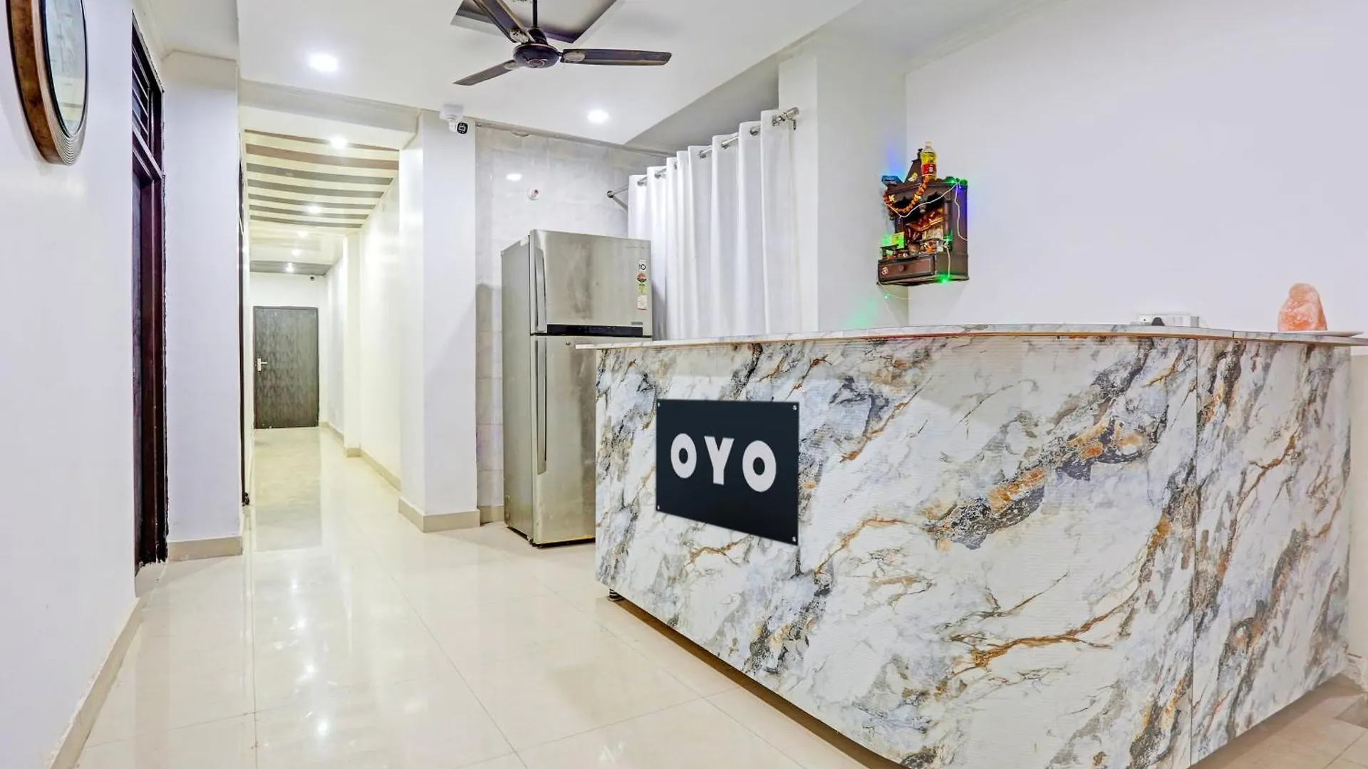 Hotel O M B Residency Delhi  Delhi (National Capital Territory of India)